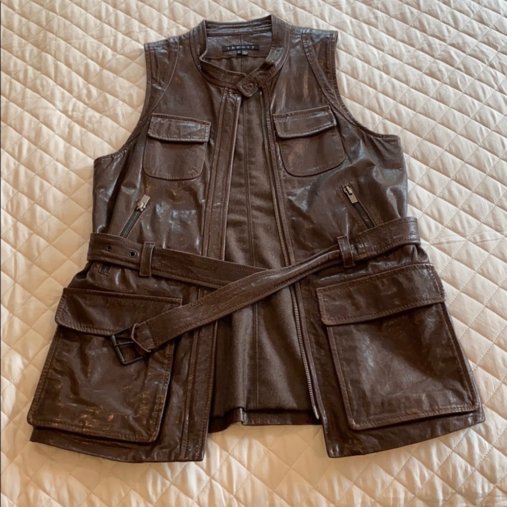 Theory brown leather vest size small with belt